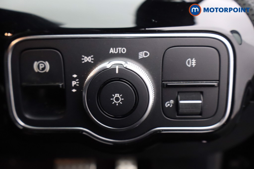 Mercedes-Benz A Class Amg Line Premium Plus Edition Automatic Petrol Hatchback - Stock Number (1548436) - 12th supplementary image