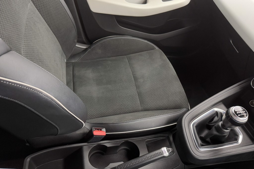 Renault Clio S Edition Manual Petrol Hatchback - Stock Number (1548491) - 14th supplementary image