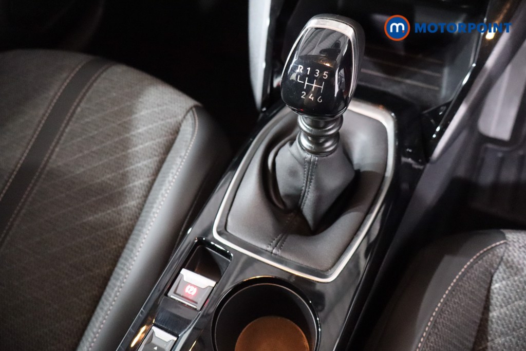 Peugeot 208 Allure Manual Petrol Hatchback - Stock Number (1548592) - 14th supplementary image