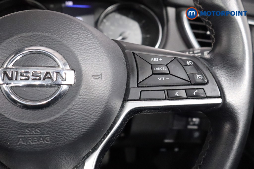 Nissan Qashqai N-Connecta Manual Petrol SUV - Stock Number (1549299) - 8th supplementary image