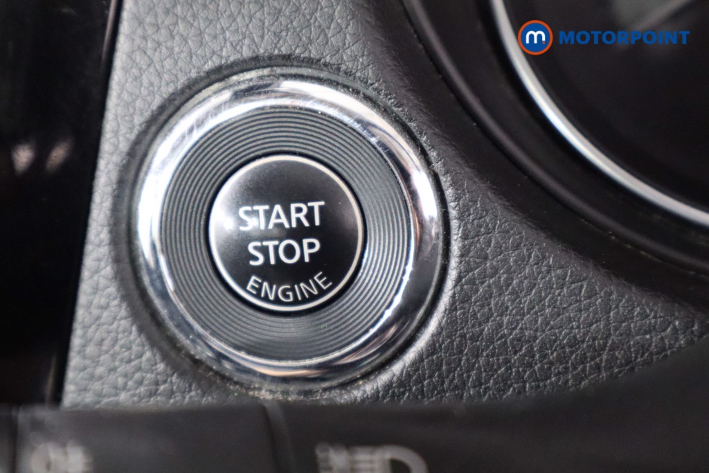 Nissan Qashqai N-Connecta Manual Petrol SUV - Stock Number (1549299) - 13th supplementary image