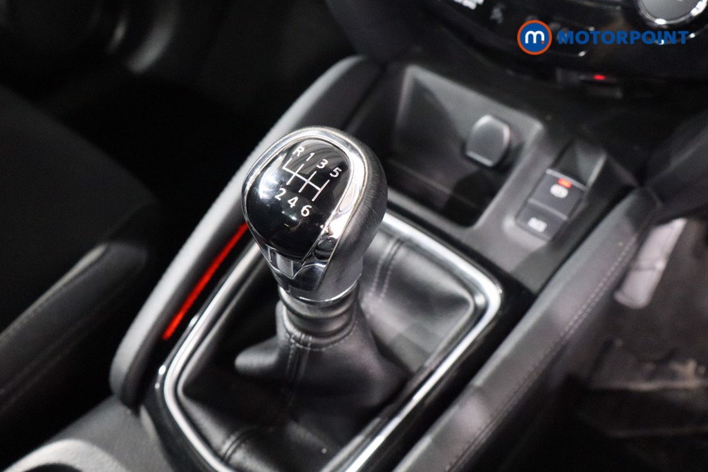 Nissan Qashqai N-Connecta Manual Petrol SUV - Stock Number (1549299) - 14th supplementary image