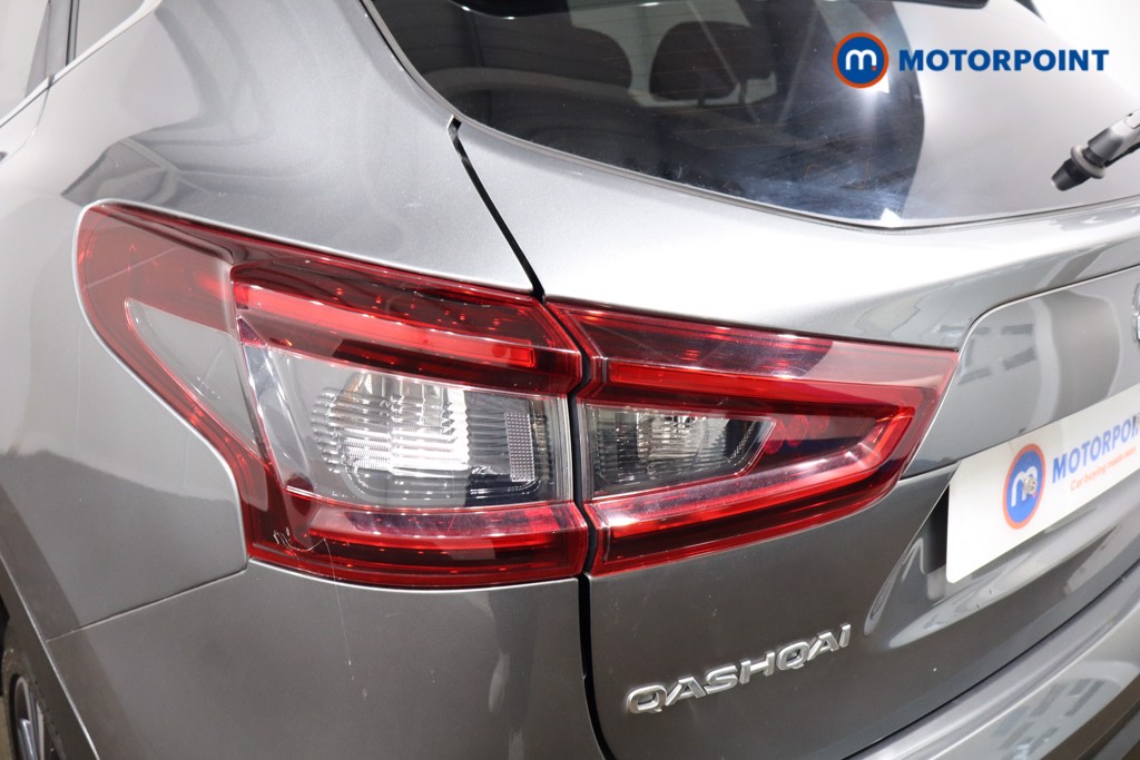 Nissan Qashqai N-Connecta Manual Petrol SUV - Stock Number (1549299) - 25th supplementary image