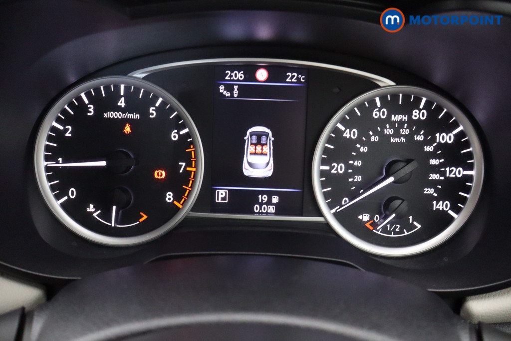 Nissan Micra Tekna Automatic Petrol Hatchback - Stock Number (1549430) - 6th supplementary image
