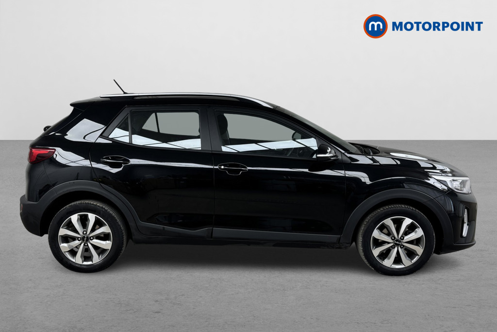 KIA Stonic 2 Manual Petrol SUV - Stock Number (1549565) - Drivers side