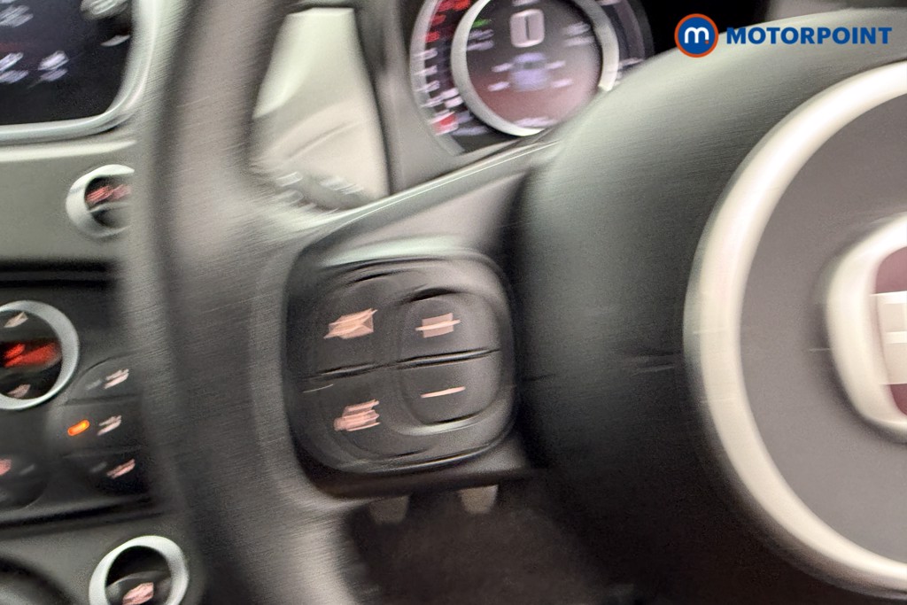 Fiat 500 Rock Star Manual Petrol-Electric Hybrid Hatchback - Stock Number (1549718) - 12th supplementary image