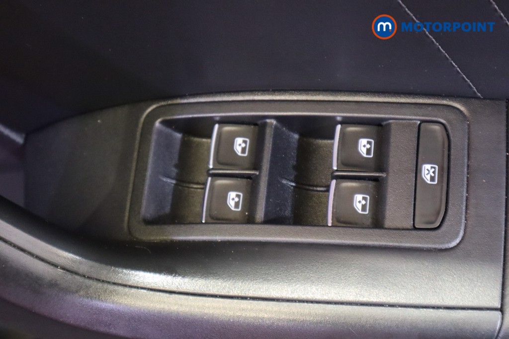 Seat Ateca Fr Sport Manual Petrol SUV - Stock Number (1550383) - 13th supplementary image