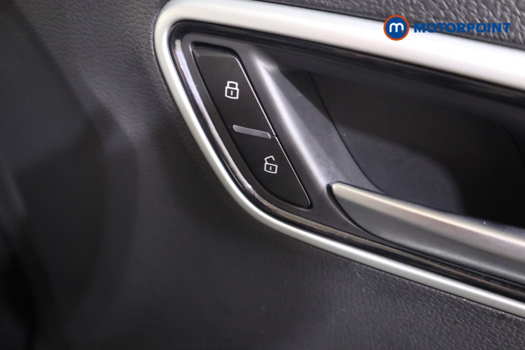 Mg Motor Uk ZS Exclusive Manual Petrol SUV - Stock Number (1550815) - 10th supplementary image