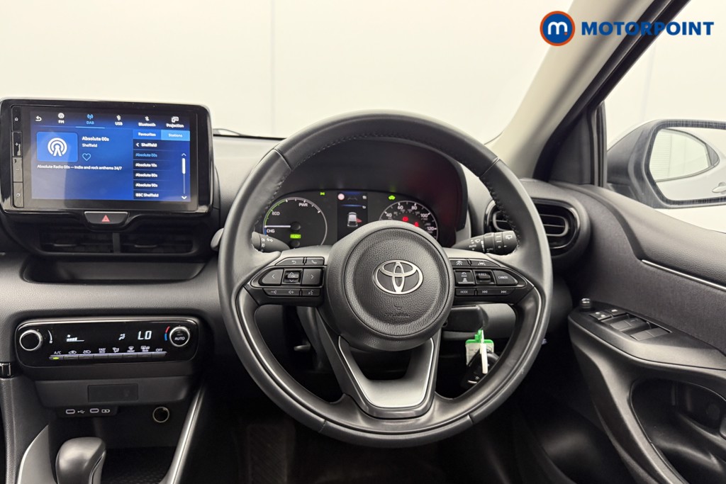 Toyota Yaris Icon Automatic Petrol-Electric Hybrid Hatchback - Stock Number (1550827) - 2nd supplementary image