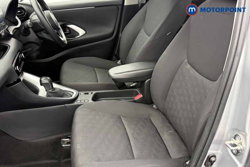 Toyota Yaris Icon Automatic Petrol-Electric Hybrid Hatchback - Stock Number (1550827) - 20th supplementary image