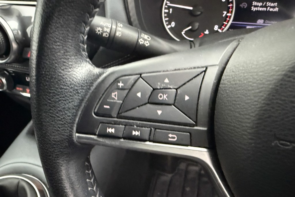 Nissan Juke N-Connecta Manual Petrol SUV - Stock Number (1551014) - 3rd supplementary image