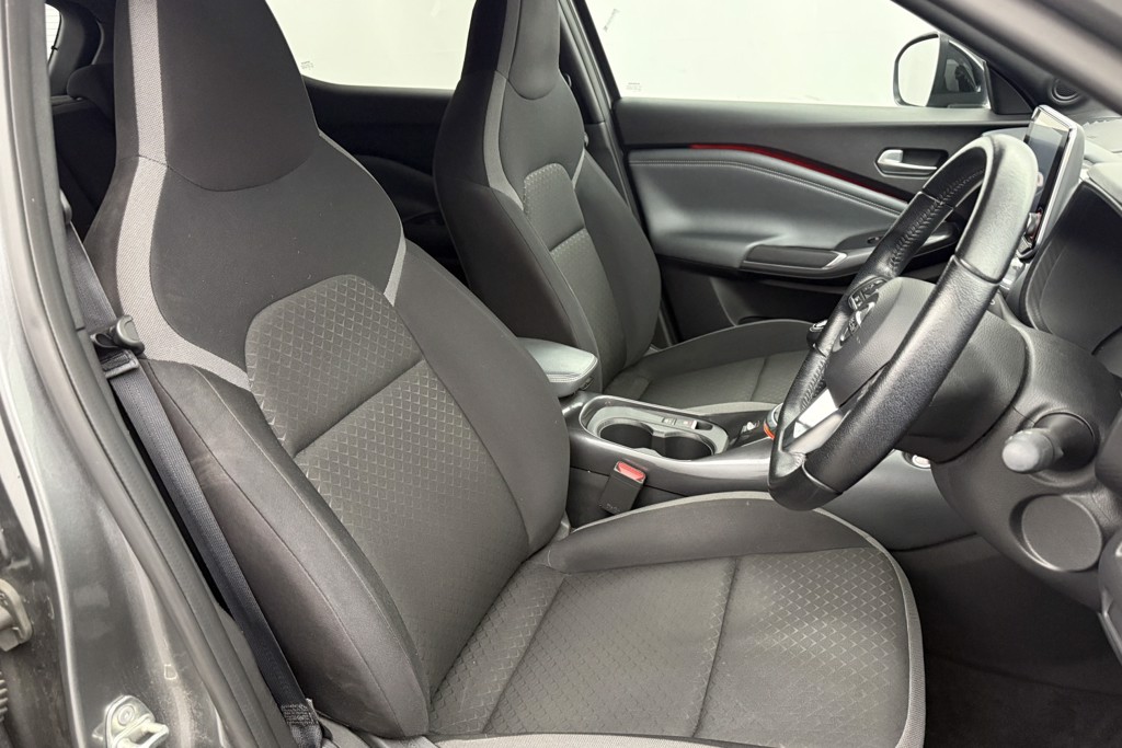 Nissan Juke N-Connecta Manual Petrol SUV - Stock Number (1551014) - 17th supplementary image