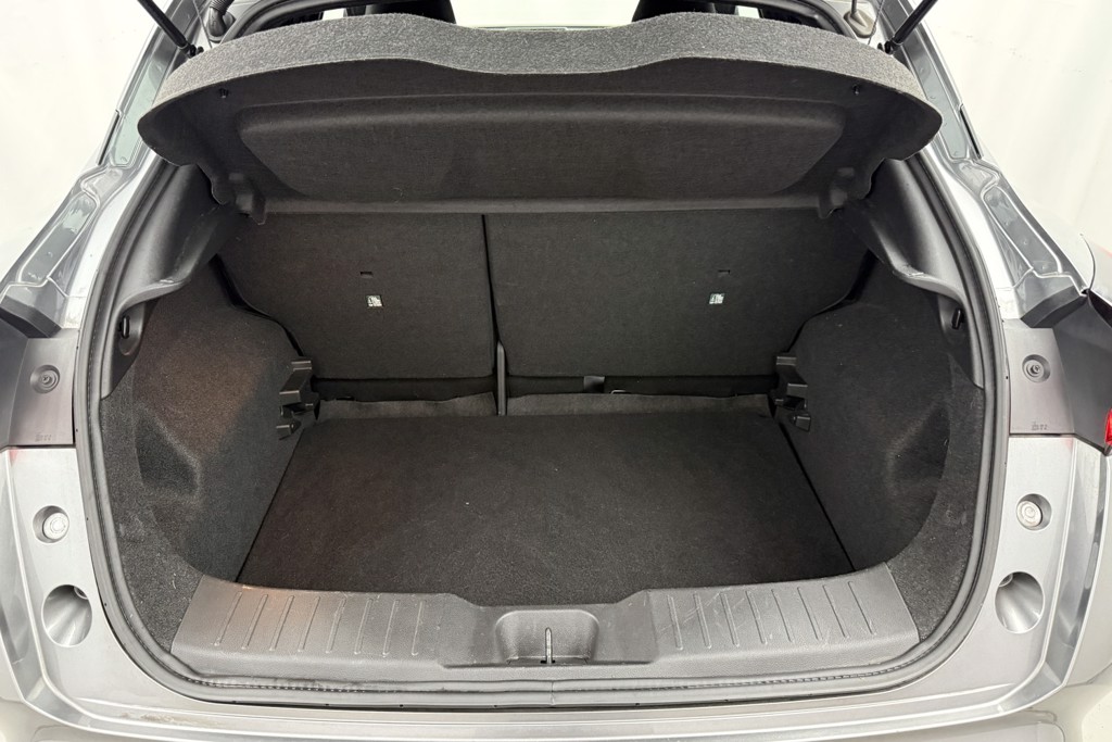 Nissan Juke N-Connecta Manual Petrol SUV - Stock Number (1551014) - 25th supplementary image