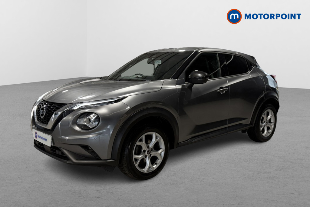 Nissan Juke N-Connecta Manual Petrol SUV - Stock Number (1551014) - Passenger side front corner