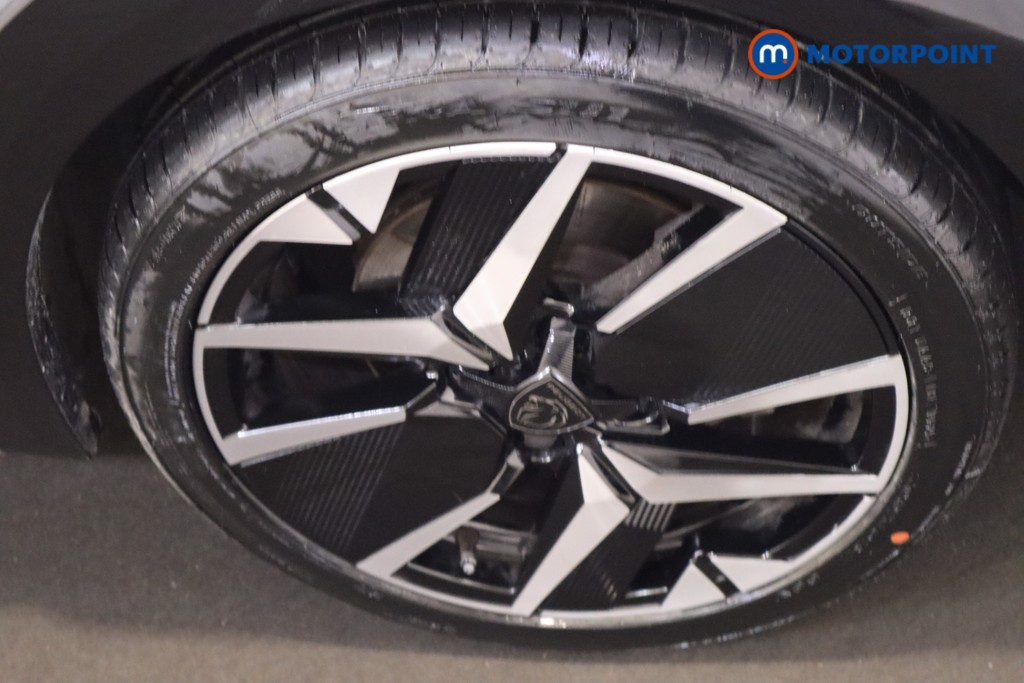 Peugeot 208 GT Automatic Petrol-Electric Hybrid Hatchback - Stock Number (1551119) - 11th supplementary image