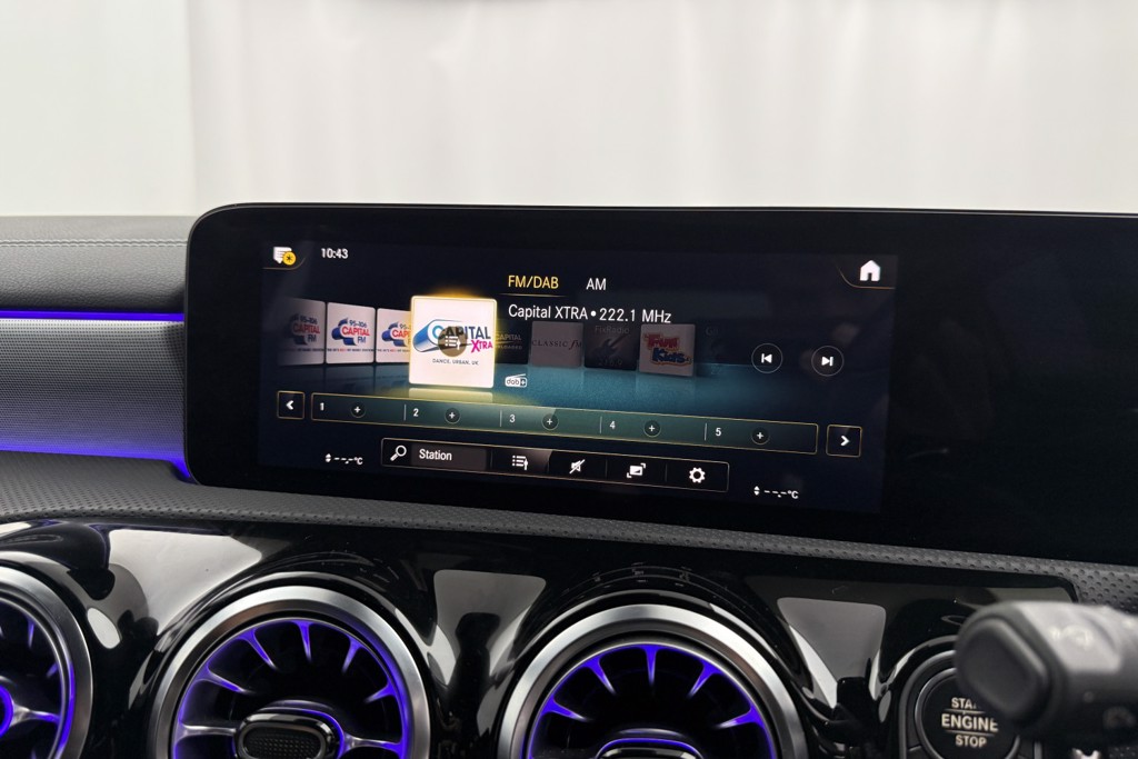 Mercedes-Benz A Class Amg Line Executive Edition Automatic Petrol Hatchback - Stock Number (1551131) - 13th supplementary image