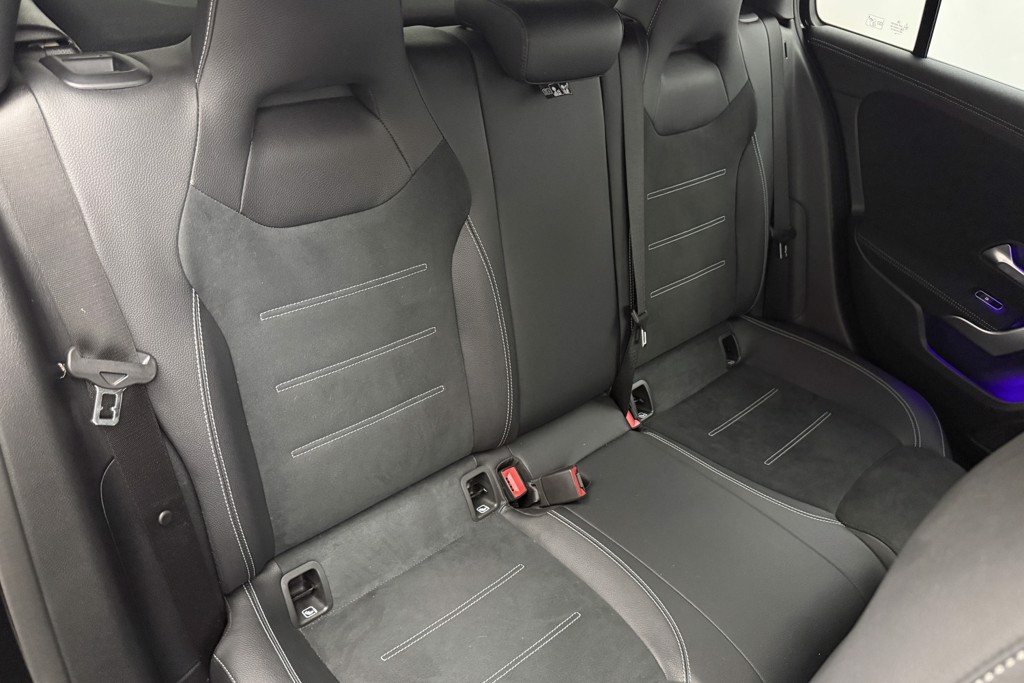 Mercedes-Benz A Class Amg Line Executive Edition Automatic Petrol Hatchback - Stock Number (1551131) - 36th supplementary image