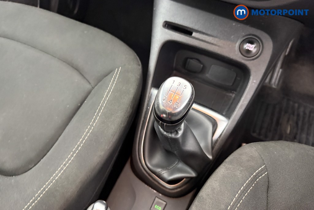 Renault Captur Iconic Manual Diesel SUV - Stock Number (1551249) - 12th supplementary image