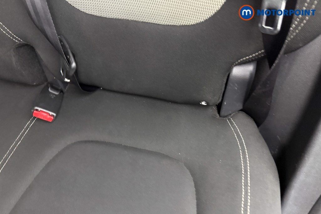 Renault Captur Iconic Manual Diesel SUV - Stock Number (1551249) - 22nd supplementary image