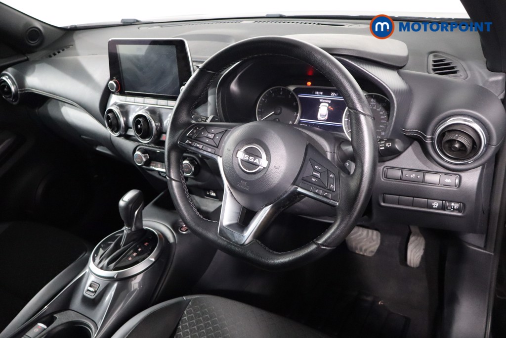 Nissan Juke N-Connecta Automatic Petrol SUV - Stock Number (1551381) - 20th supplementary image