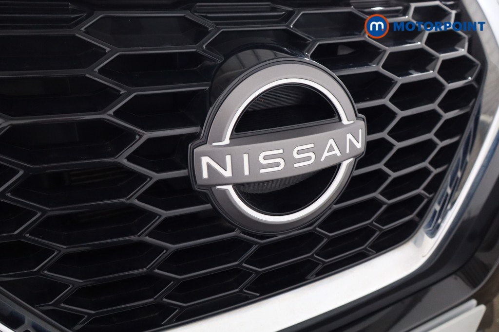 Nissan Juke N-Connecta Automatic Petrol SUV - Stock Number (1551381) - 21st supplementary image