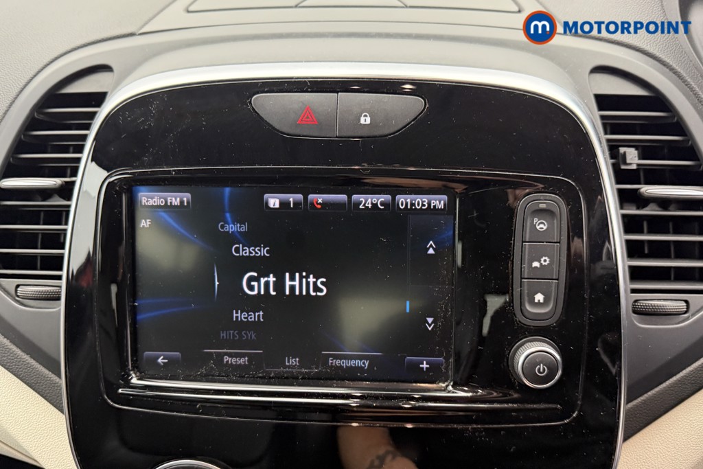 Renault Captur Gt Line Manual Diesel SUV - Stock Number (1551710) - 8th supplementary image