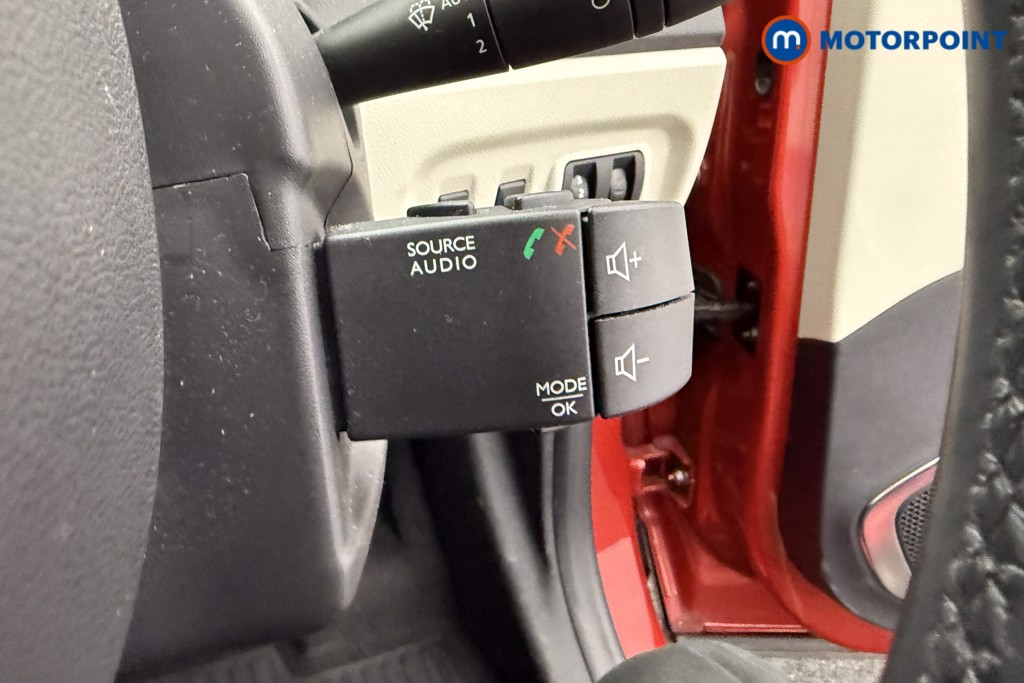 Renault Captur Gt Line Manual Diesel SUV - Stock Number (1551710) - 16th supplementary image