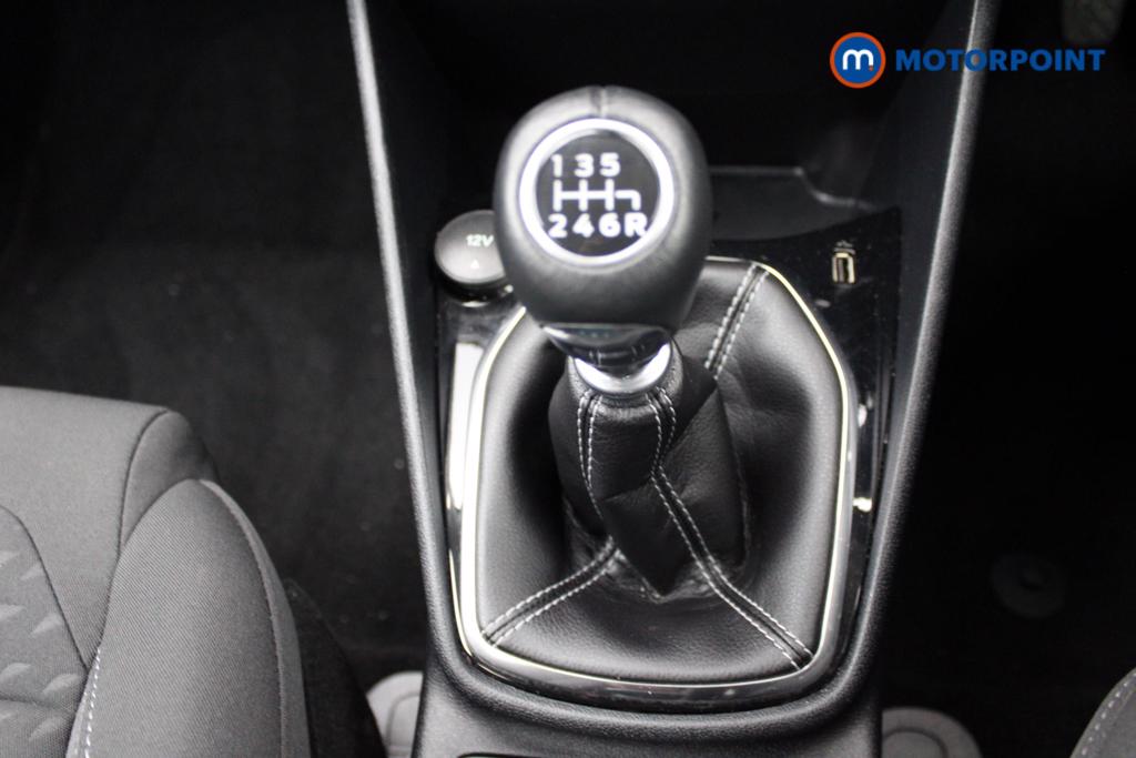 Ford Fiesta Titanium Manual Diesel Hatchback - Stock Number (1551867) - 7th supplementary image