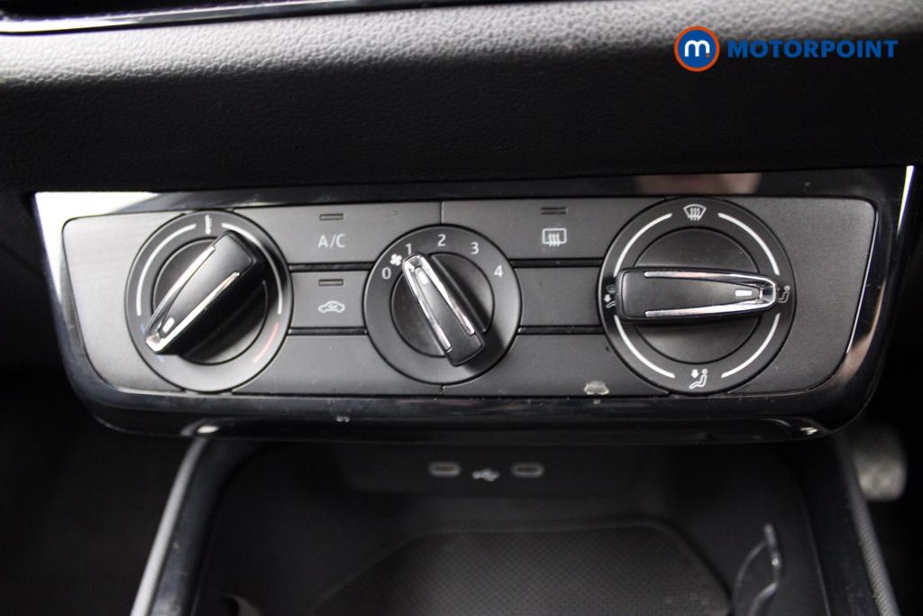 Skoda Fabia Colour Edition Manual Petrol Hatchback - Stock Number (1551879) - 15th supplementary image