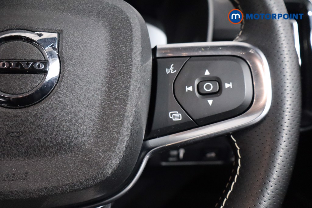 Volvo Xc40 R Design Manual Petrol SUV - Stock Number (1551991) - 8th supplementary image