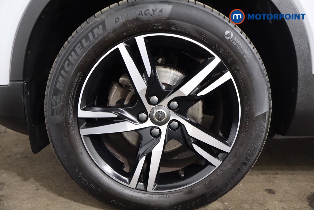 Volvo Xc40 R Design Manual Petrol SUV - Stock Number (1551991) - 11th supplementary image