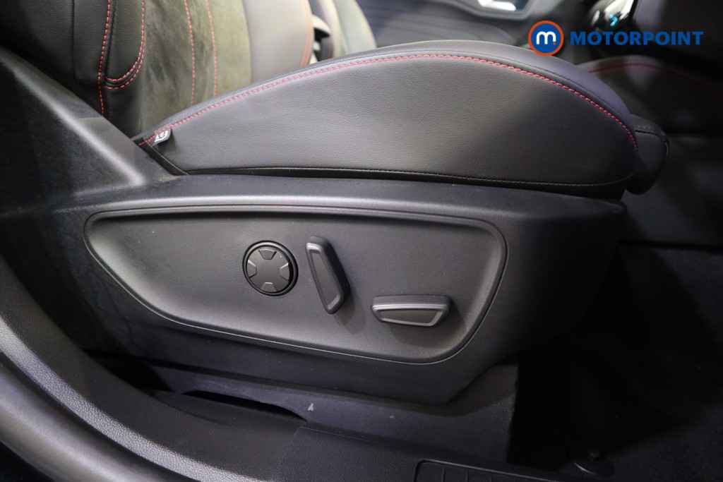 Ford Kuga St-Line Automatic Petrol Plug-In Hybrid SUV - Stock Number (1552070) - 12th supplementary image