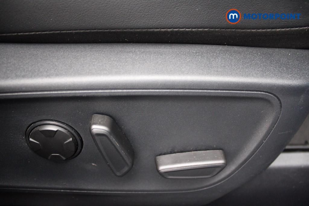 Ford Kuga St-Line Automatic Petrol Plug-In Hybrid SUV - Stock Number (1552078) - 18th supplementary image