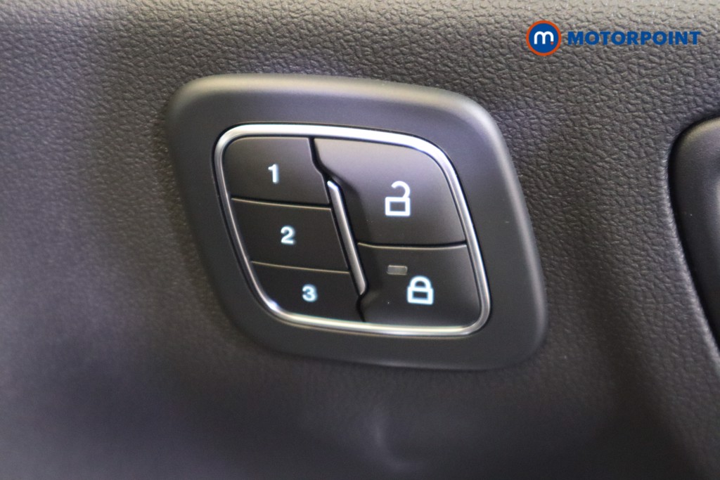 Ford Kuga St-Line Automatic Petrol Plug-In Hybrid SUV - Stock Number (1552098) - 14th supplementary image