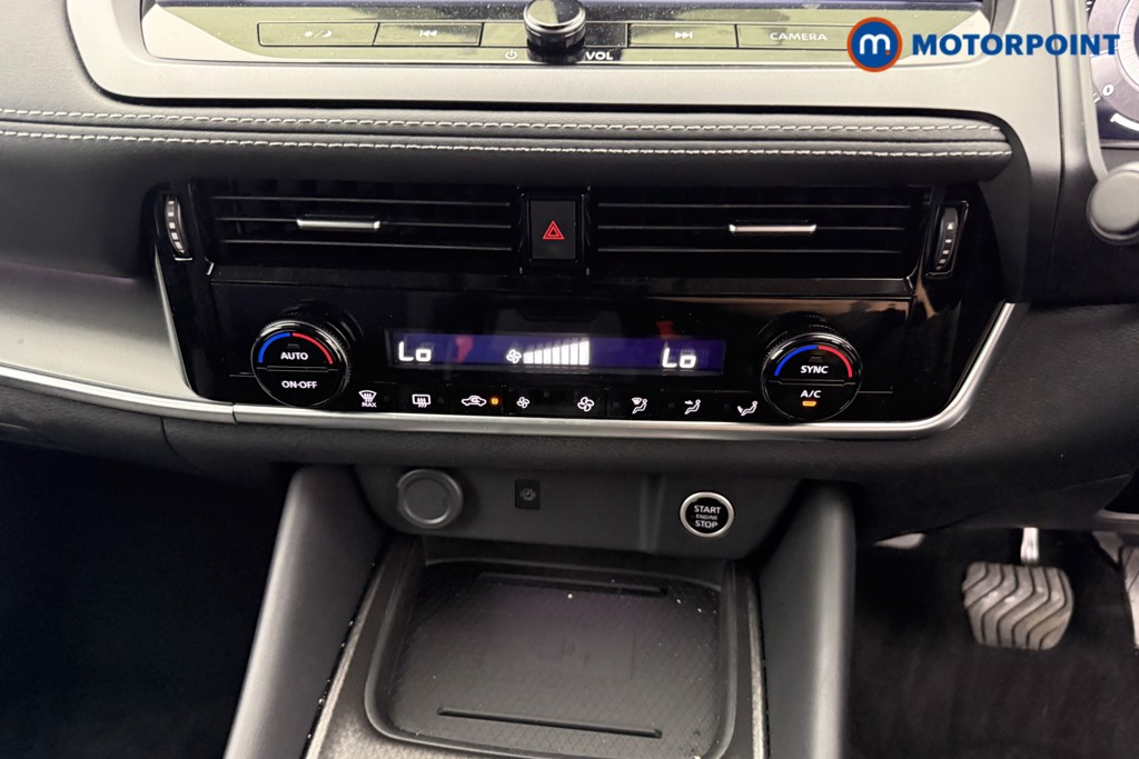 Nissan Qashqai N-Connecta Automatic Petrol SUV - Stock Number (1552318) - 10th supplementary image