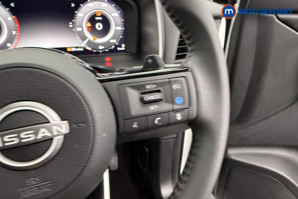 Nissan Qashqai N-Connecta Automatic Petrol SUV - Stock Number (1552318) - 13th supplementary image