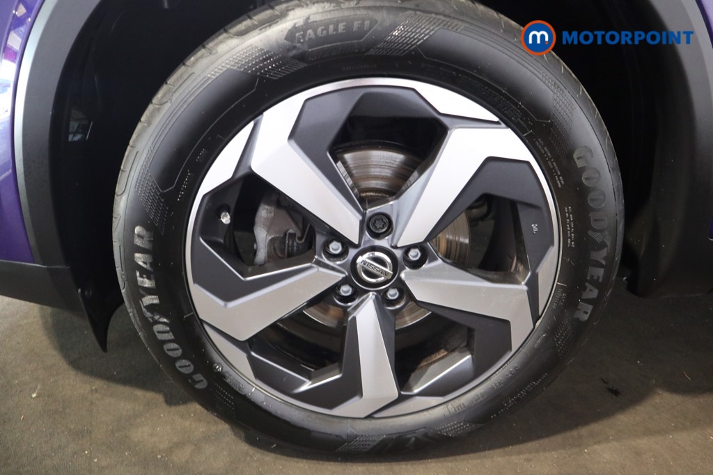 Nissan Qashqai N-Connecta Manual Petrol SUV - Stock Number (1552358) - 16th supplementary image