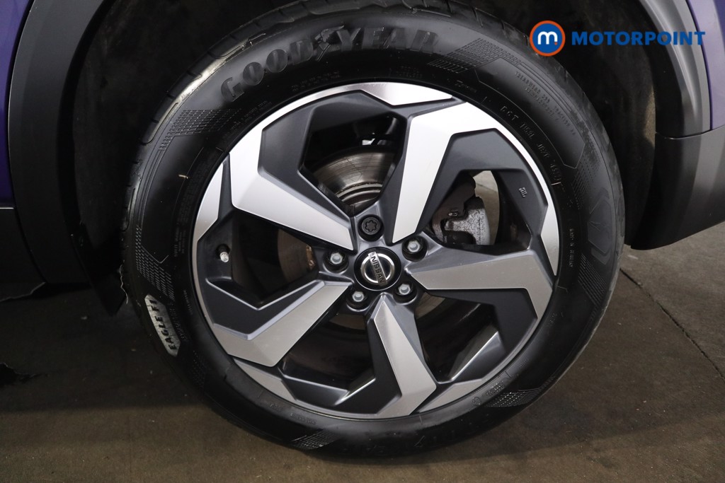 Nissan Qashqai N-Connecta Manual Petrol SUV - Stock Number (1552358) - 17th supplementary image