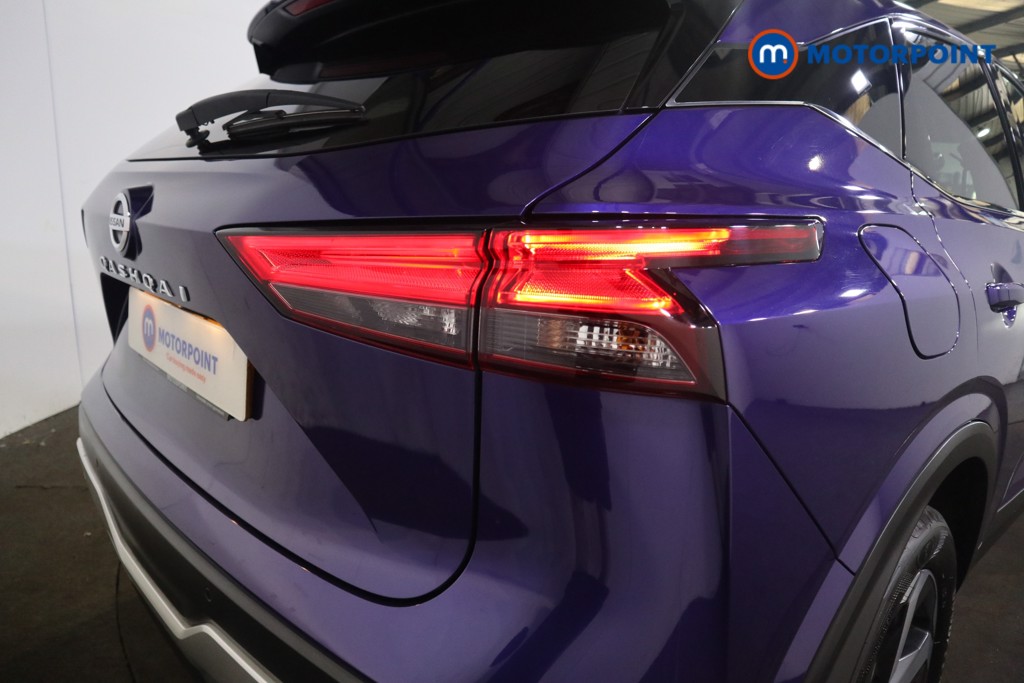 Nissan Qashqai N-Connecta Manual Petrol SUV - Stock Number (1552358) - 21st supplementary image