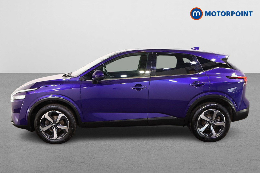 Nissan Qashqai N-Connecta Manual Petrol SUV - Stock Number (1552358) - Passenger side