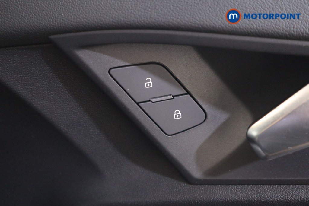 Audi A3 S Line Automatic Petrol Plug-In Hybrid Hatchback - Stock Number (1552359) - 10th supplementary image