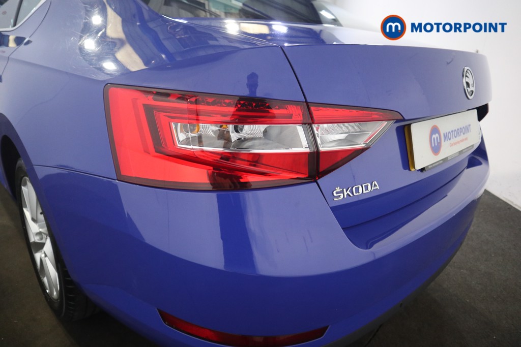 Skoda Superb Se Technology Manual Diesel Hatchback - Stock Number (1552456) - 20th supplementary image