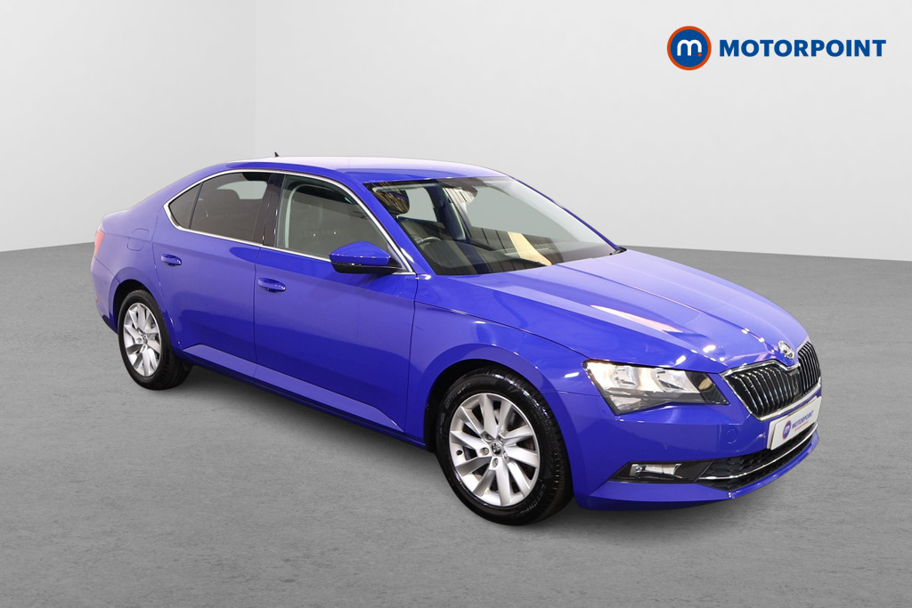 Skoda Superb Se Technology Manual Diesel Hatchback - Stock Number (1552456) - Drivers side front corner