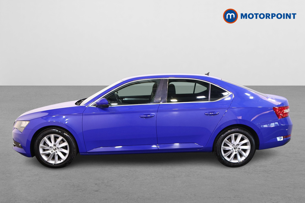 Skoda Superb Se Technology Manual Diesel Hatchback - Stock Number (1552456) - Passenger side