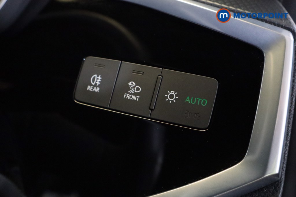 Audi Q3 S Line Automatic Petrol SUV - Stock Number (1552632) - 5th supplementary image