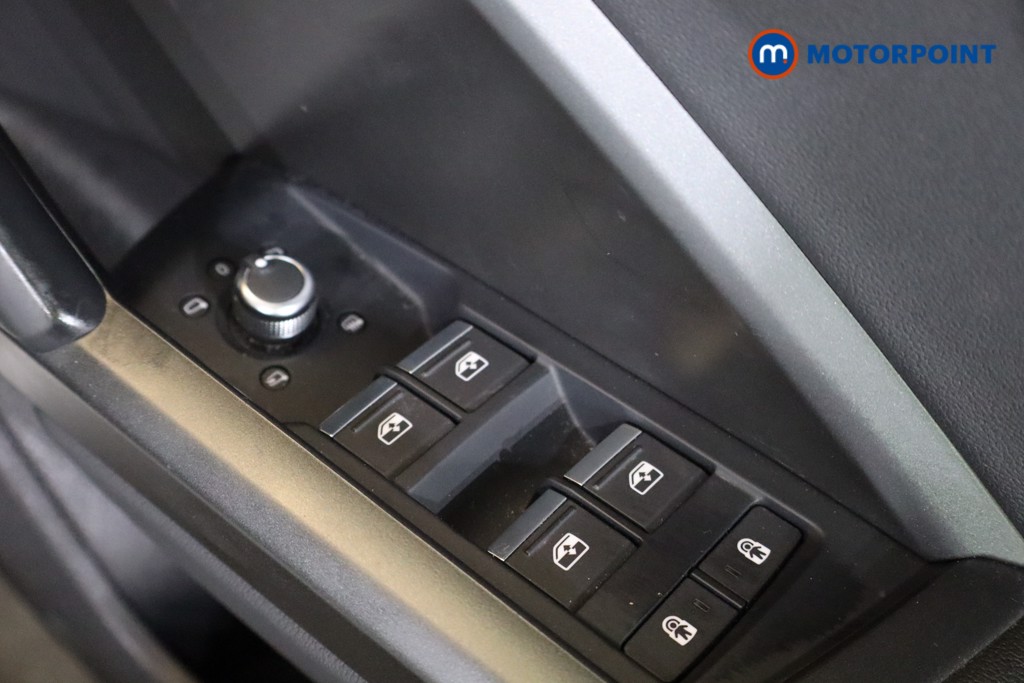 Audi Q3 S Line Automatic Petrol SUV - Stock Number (1552632) - 10th supplementary image