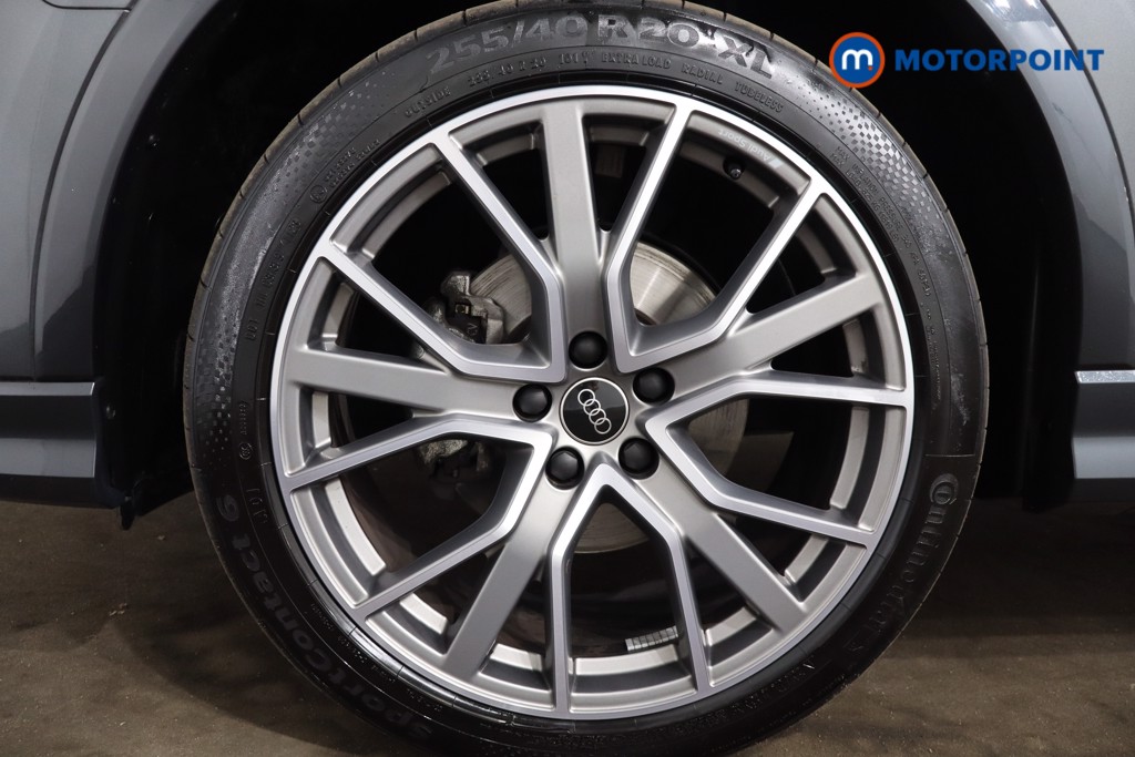 Audi Q3 Black Edition Manual Petrol SUV - Stock Number (1552661) - 11th supplementary image