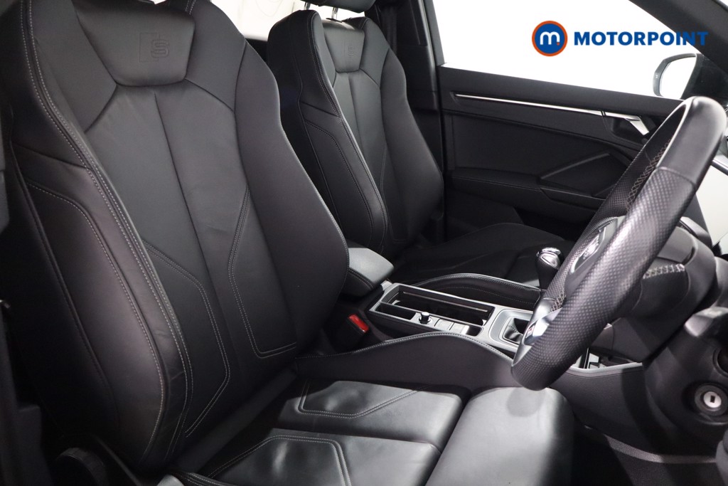 Audi Q3 Black Edition Manual Petrol SUV - Stock Number (1552661) - 19th supplementary image