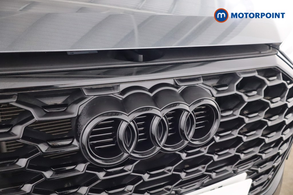 Audi Q3 Black Edition Manual Petrol SUV - Stock Number (1552661) - 23rd supplementary image