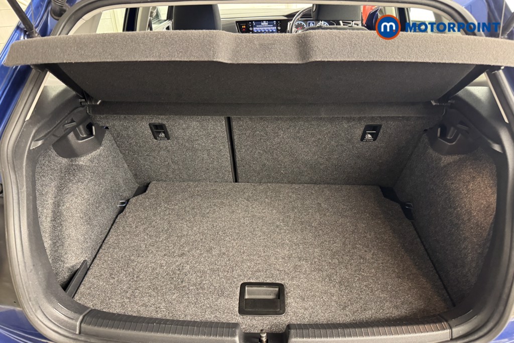 Volkswagen Polo SEL Automatic Petrol Hatchback - Stock Number (1552677) - 3rd supplementary image